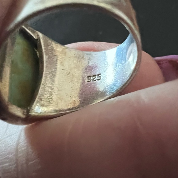 Turquoise Stone Ring - Picture 5 of 10